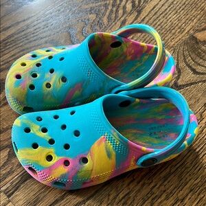 CROCS Blue and Yellow Water Shoes with Ventilation